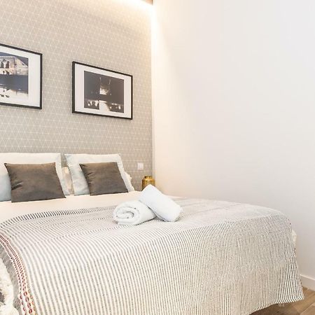 Apartament Waou Gran Via Es Mia - Corta Duracion Madryt Zewnętrze zdjęcie
