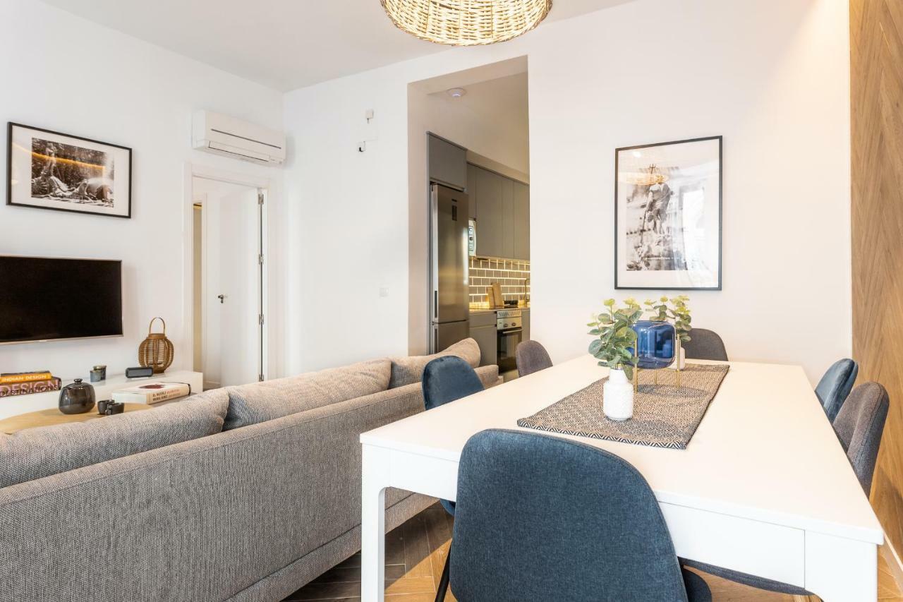 Apartament Waou Gran Via Es Mia - Corta Duracion Madryt Zewnętrze zdjęcie