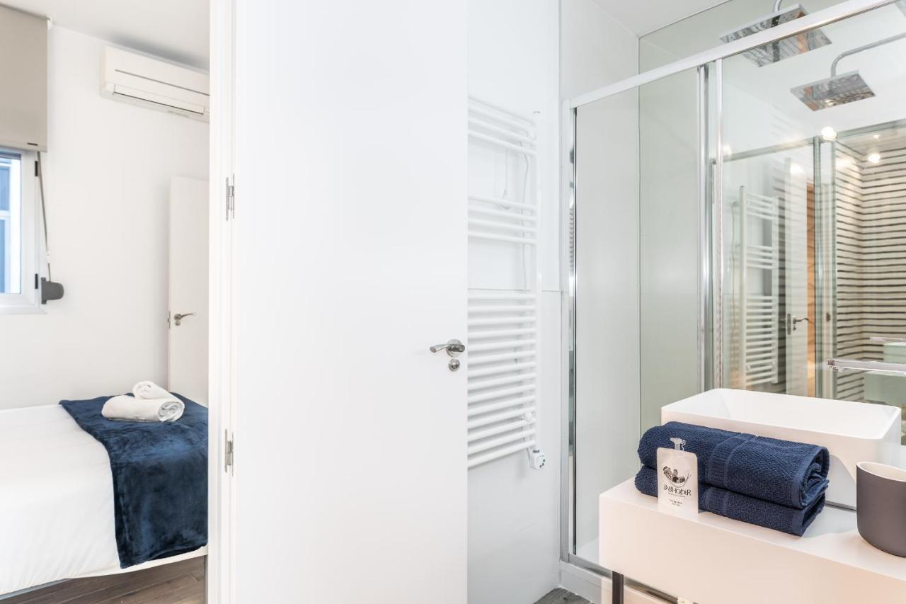 Apartament Waou Gran Via Es Mia - Corta Duracion Madryt Zewnętrze zdjęcie
